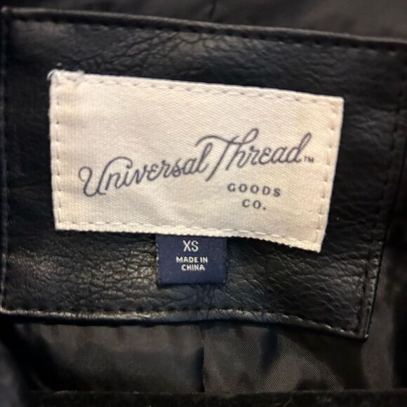 Universal Thread faux leather jacket - Picture 8 of 8